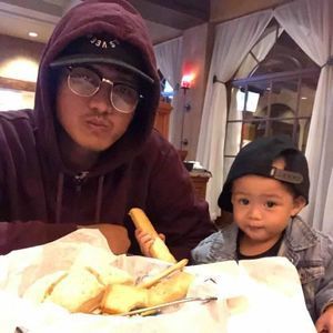 Meet your Posher, Harold